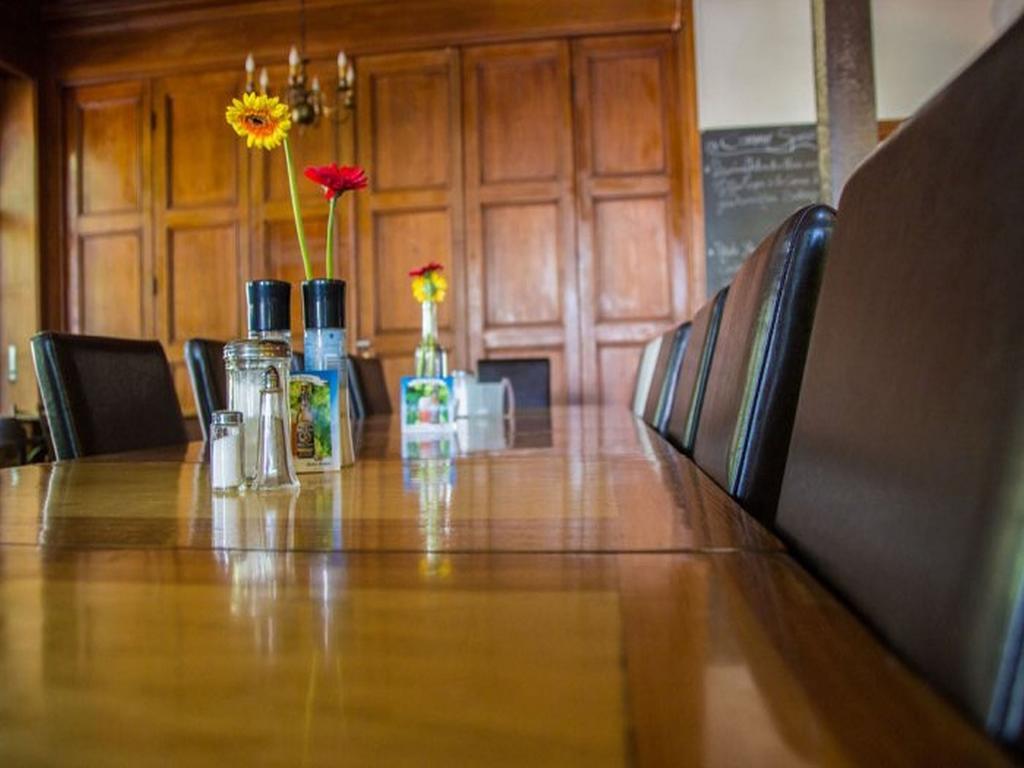 Pension-Gaststaette Paradies Friburgo in Brisgovia Esterno foto